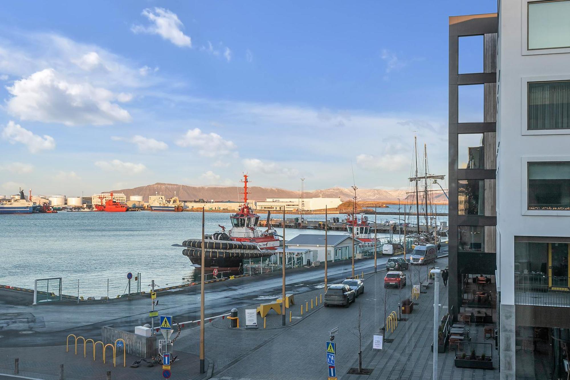 Sunny Central Reykjavik Apartment - Harbour View Exterior photo